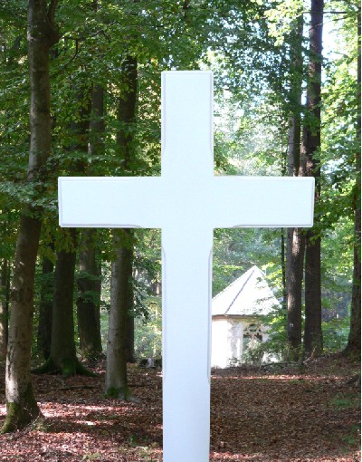 Grabkreuz aus Holz  2825 weiss mit Inschrift 