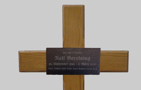 Grabkreuz Holztafel oval Gedenktafel Holzschild 26x18cm inkl.Gravur Beschriftung 
